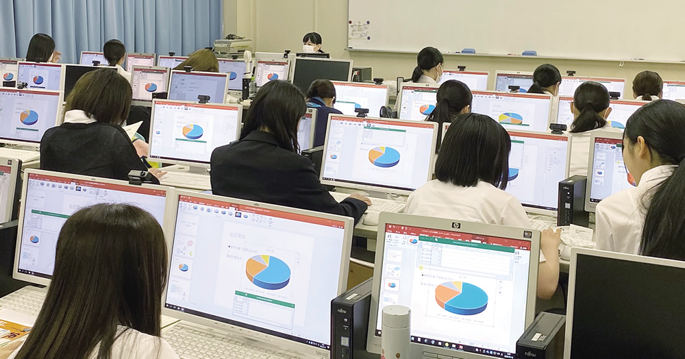 シーン:介護実習施設